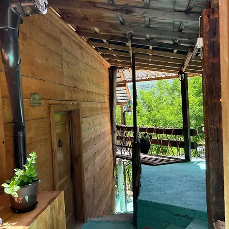 Nino Natural Wood House Apartman