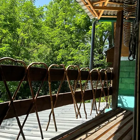 Nino Natural Wood House Apartman Visoko
